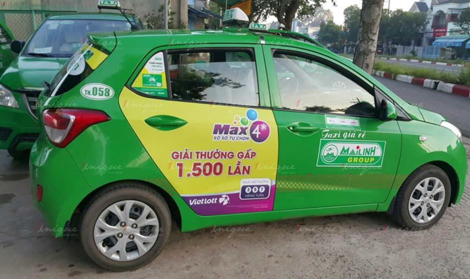 vietlott quảng cáo trên taxi