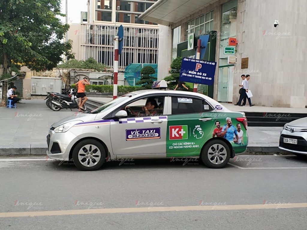 Quảng cáo trên VIC taxi