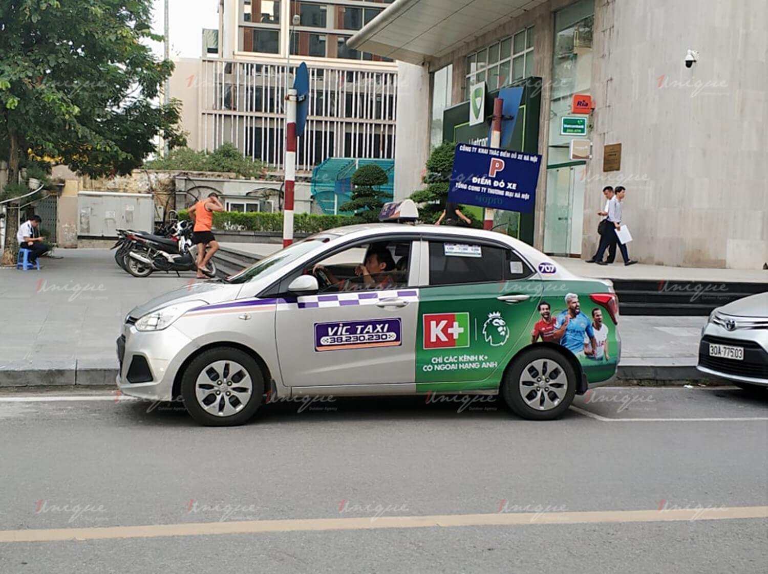 Quảng cáo trên VIC taxi